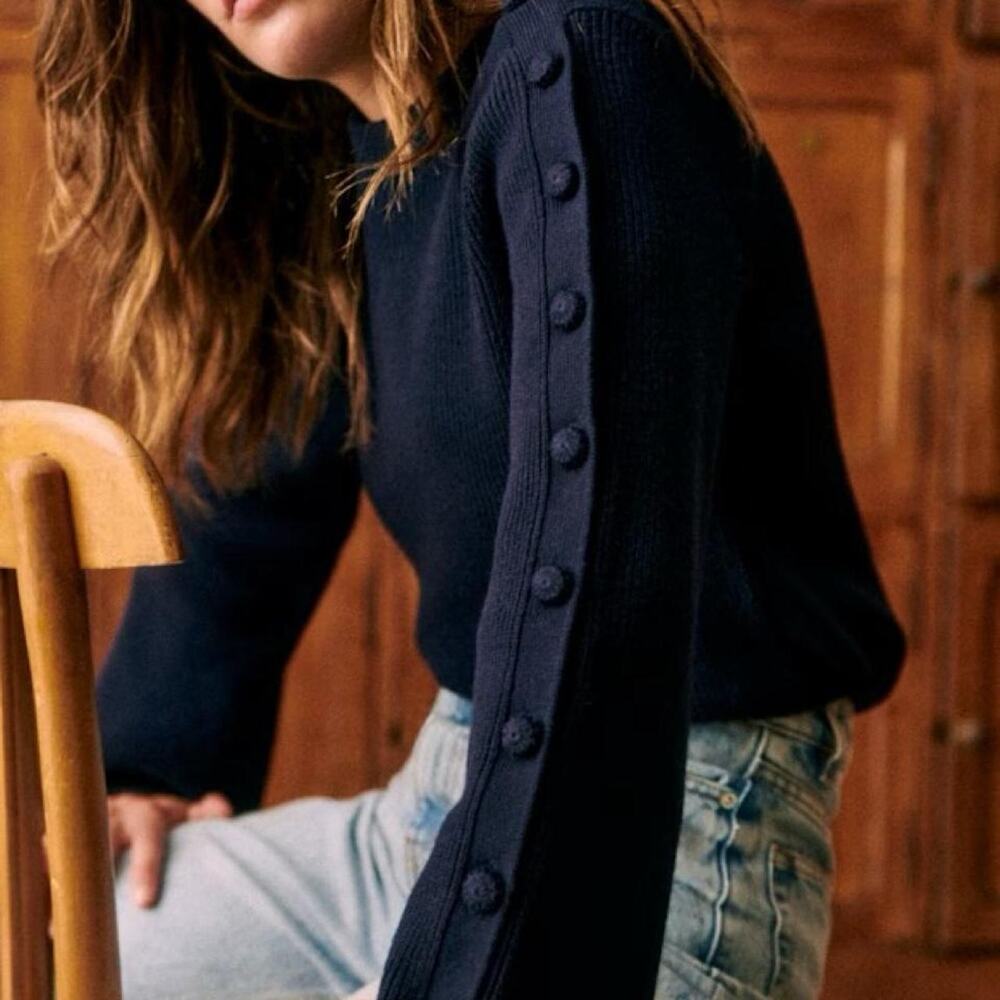 Sezane navy blue sweater with